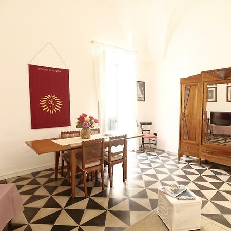 Slow Lecce - Old Town Apartment Sit Εξωτερικό φωτογραφία